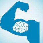 Como Funciona a Memória Muscular na Recuperação dos Músculos? Bíceps contraído com cérebro nele, simbolizando a memória muscular