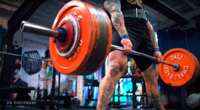 Deadlift: Guia de Execução do Levantamento Terra Levantamento terra