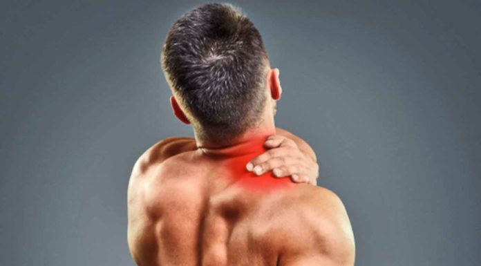 7 Melhores Alongamentos Para o Trapézio: Alívio Instantâneo! Alongamentos trapézio capa