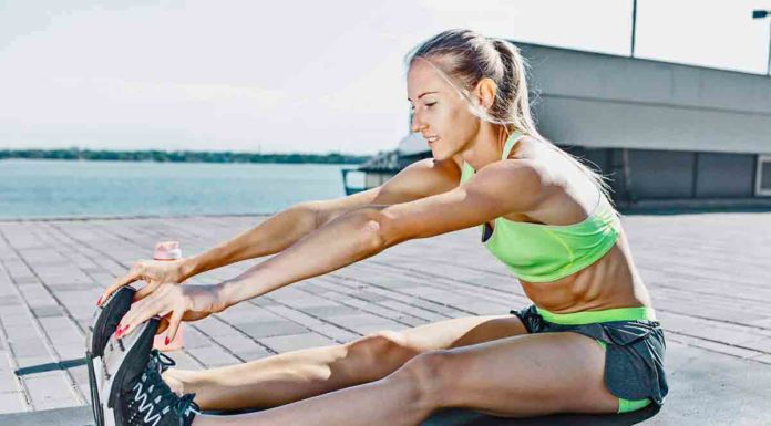 Como Alongar as Dorsais? 9 Melhores Alongamentos Para as Costas! Alongamento para a dorsal