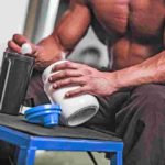 Quais os Efeitos Colaterais da Creatina? Faz Mal À Saúde? creatina-efeitos-colaterais-capa