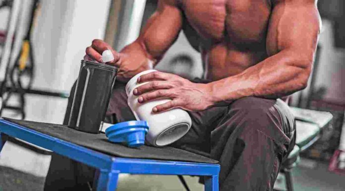 Quais os Efeitos Colaterais da Creatina? Faz Mal À Saúde? creatina-efeitos-colaterais-capa