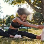 Alongamento antes de correr: aqueça corretamente com esses 5 movimentos Alongamentos antes de correr