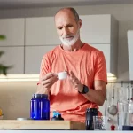 5 surpreendentes benefícios da creatina para idosos Benefícios da creatina para idosos capa