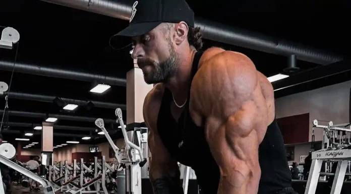 Treino de Tríceps (Força + Hipertrofia): Ficha Completa Treino de tríceps cbum na iamgem