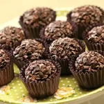 Brigadeiro Proteico: a sobremesa perfeita para a dieta brigadeiro proteico